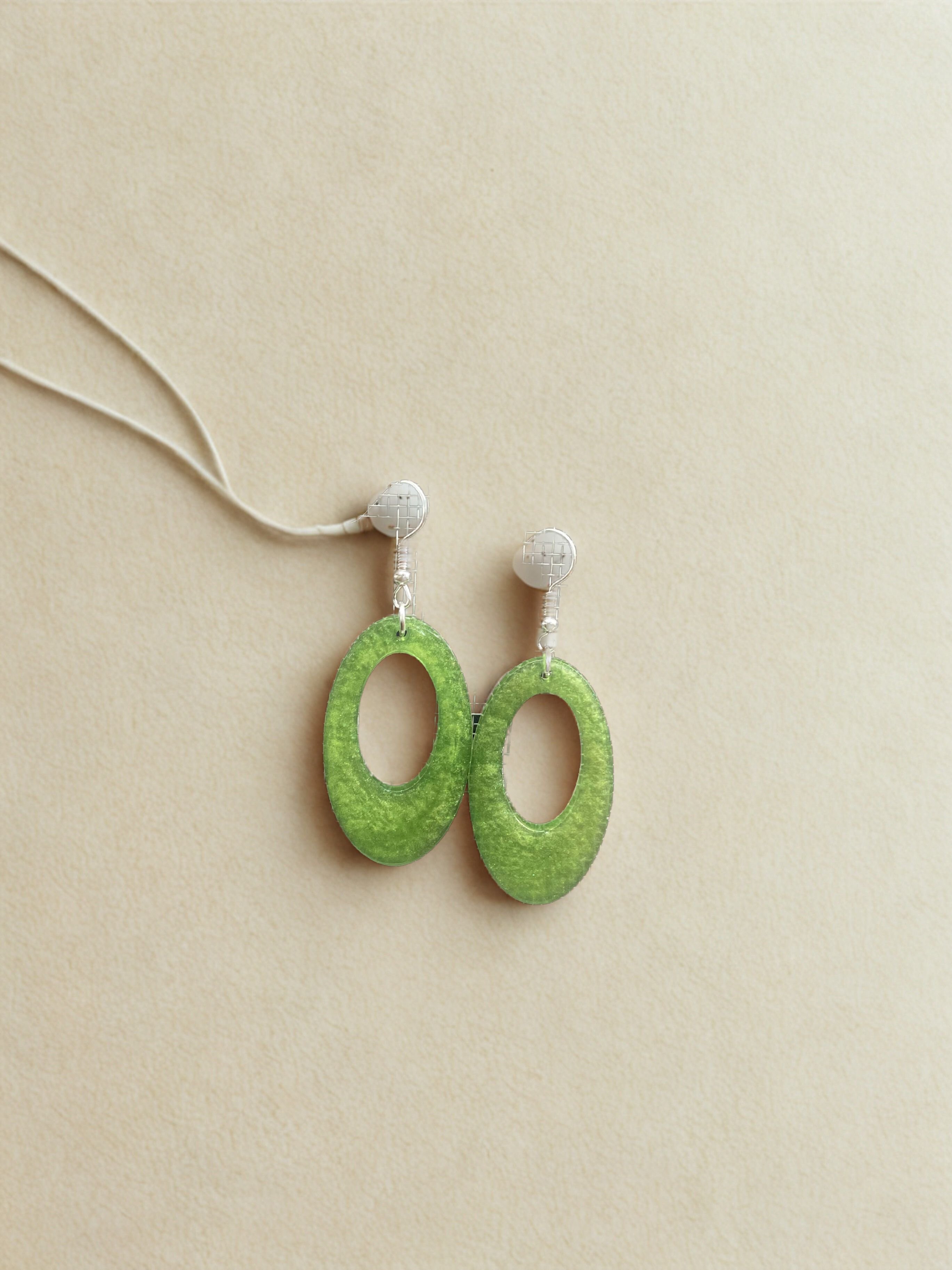 Echo Oval Earrings
